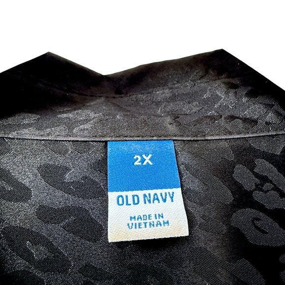 OLD NAVY Blouse Plus Size 2X Black Satin Leopard Long Sleeve Buttonup Shirt NWOT - Picture 7 of 11